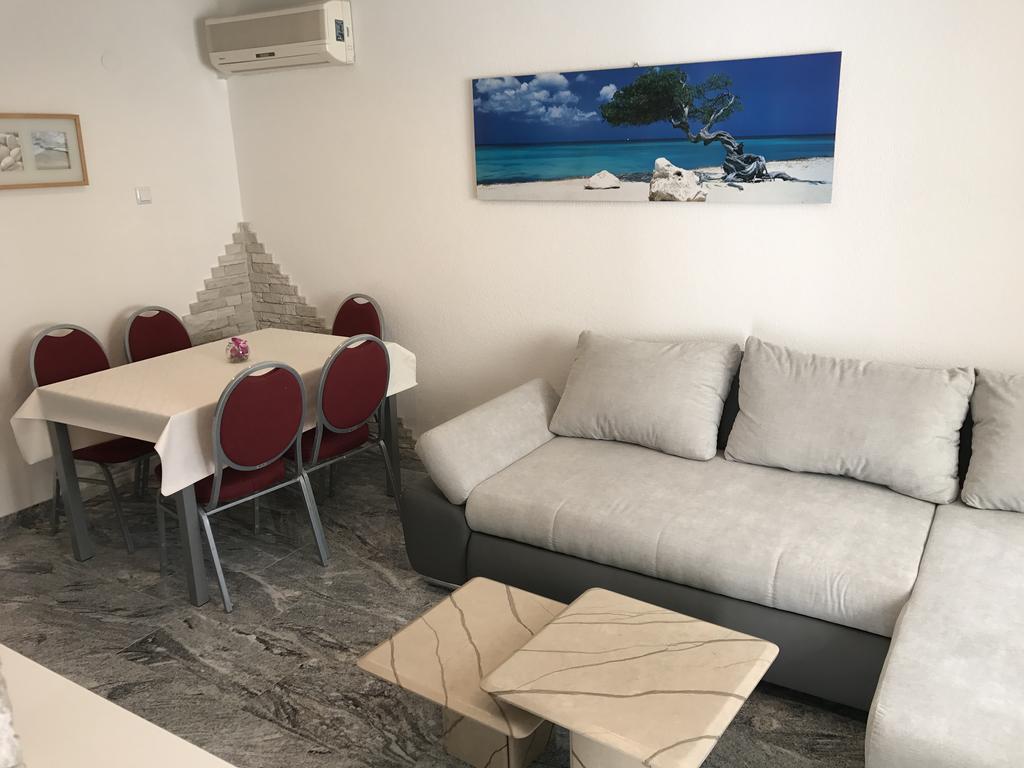 Apartments Zara Extérieur photo